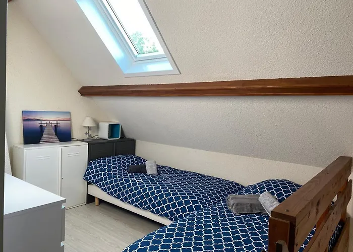 Дом отдыха A *